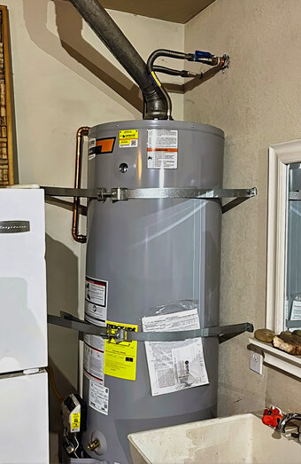 https://willettonhotwater.com.au/uploads/2025/06/electric-hot-water-system-58767.jpg