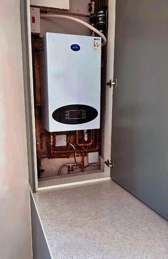 https://willettonhotwater.com.au/uploads/2025/06/instant-hot-water-systems-44293.jpg