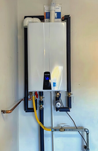 https://willettonhotwater.com.au/uploads/2025/06/instant-hot-water-systems-63860.jpg